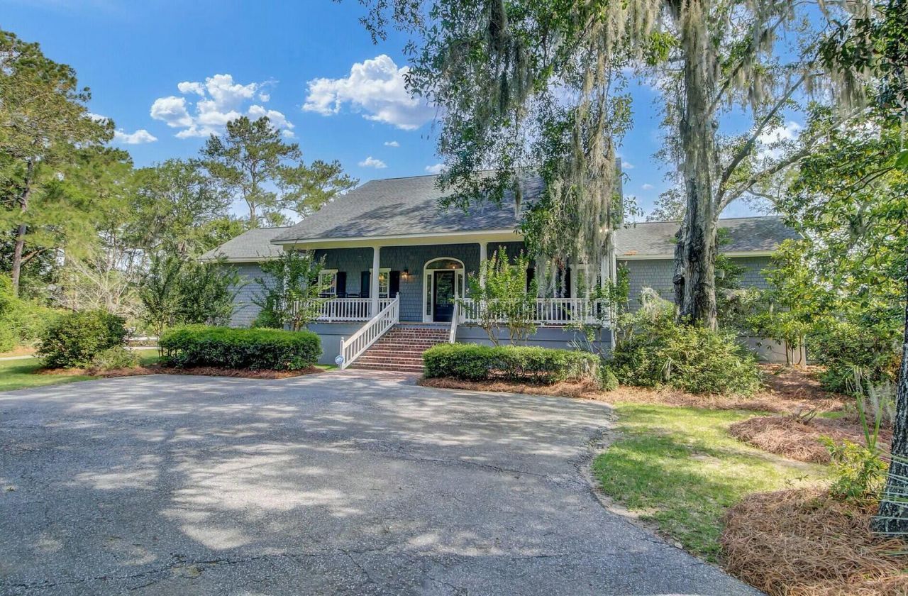 8704 Middleton Point Lane Photo 4