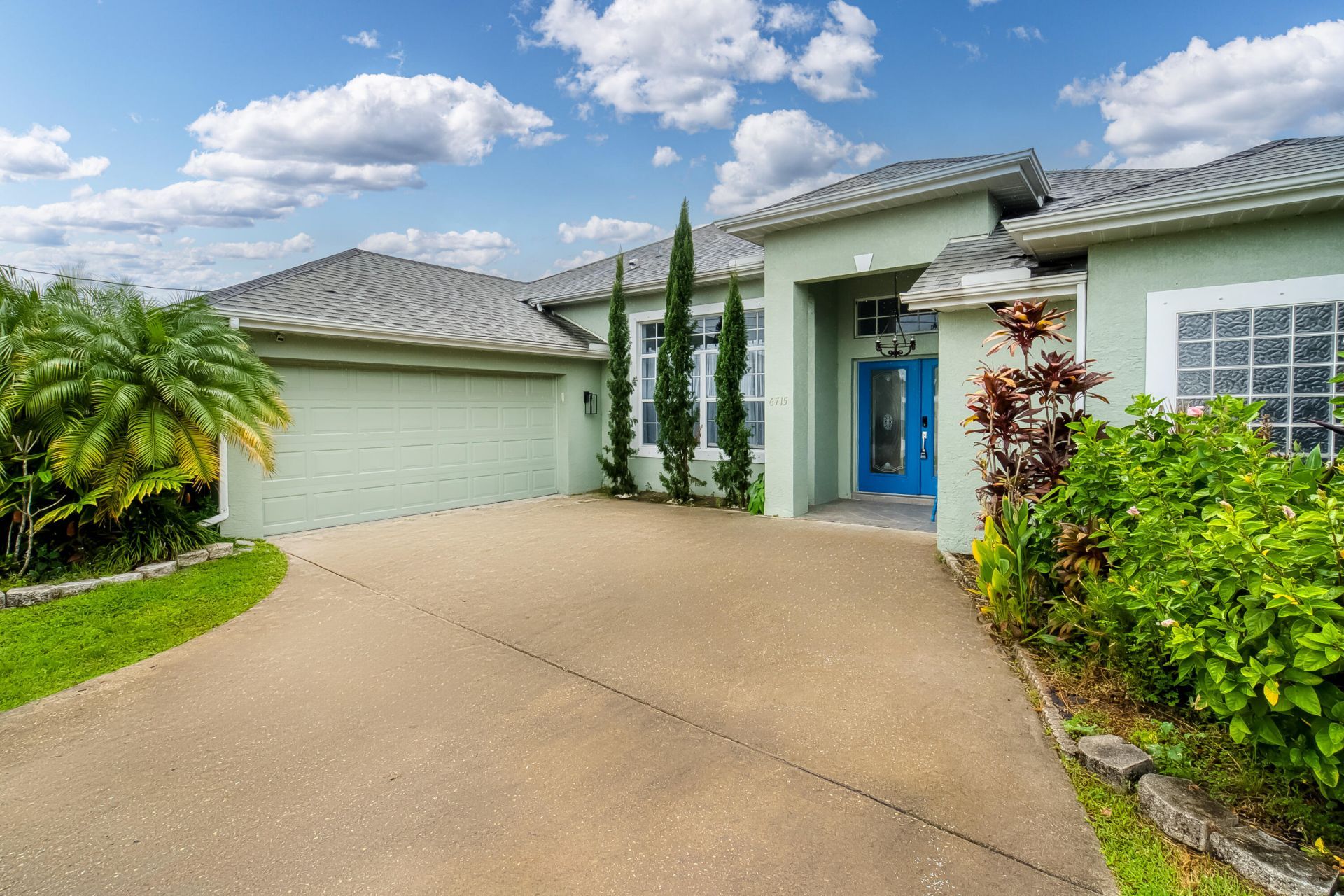 6715 NW Pinson Court, Port Saint Lucie, FL 34983 Photo