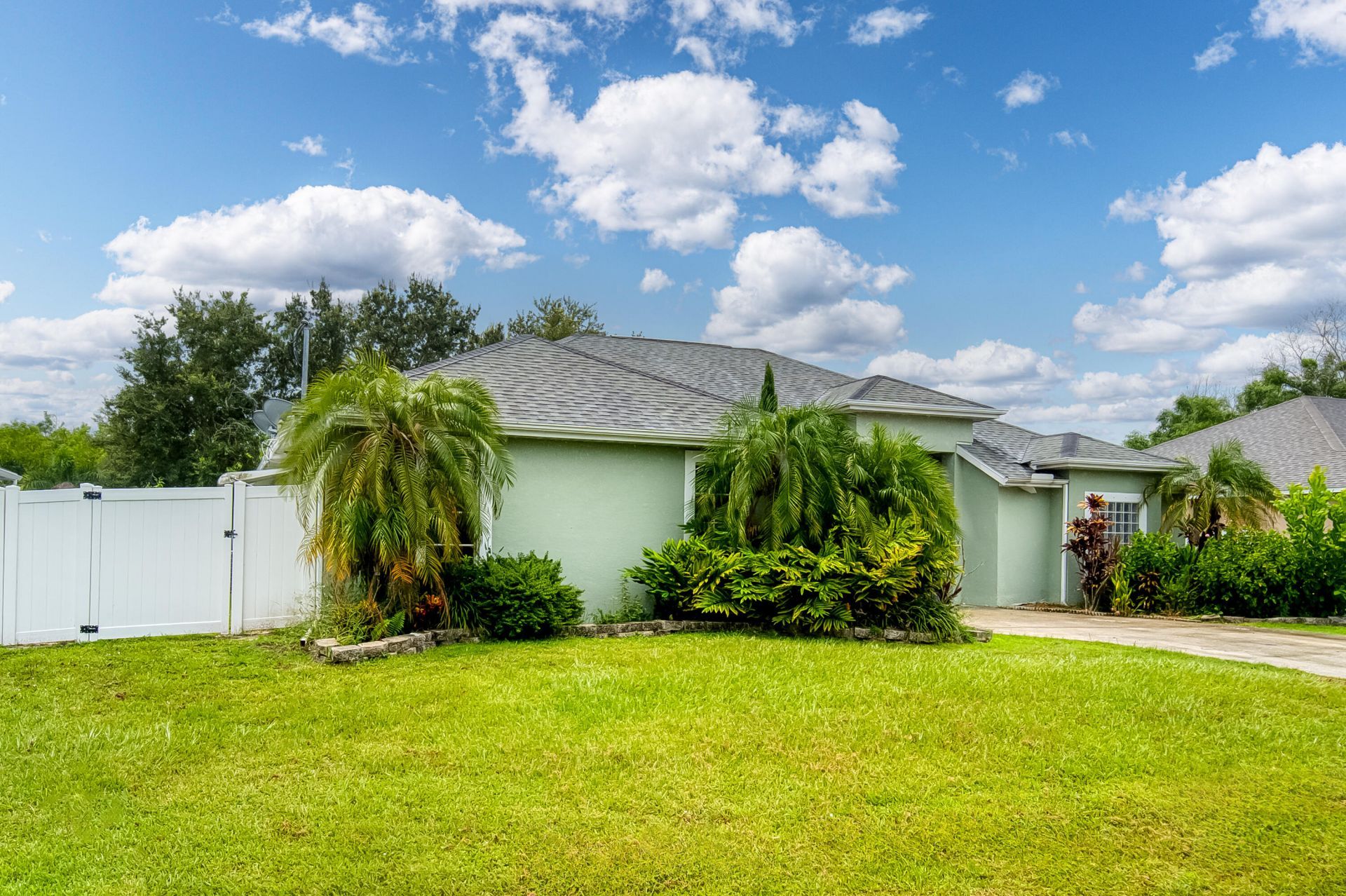 6715 NW Pinson Court, Port Saint Lucie, FL 34983 Photo