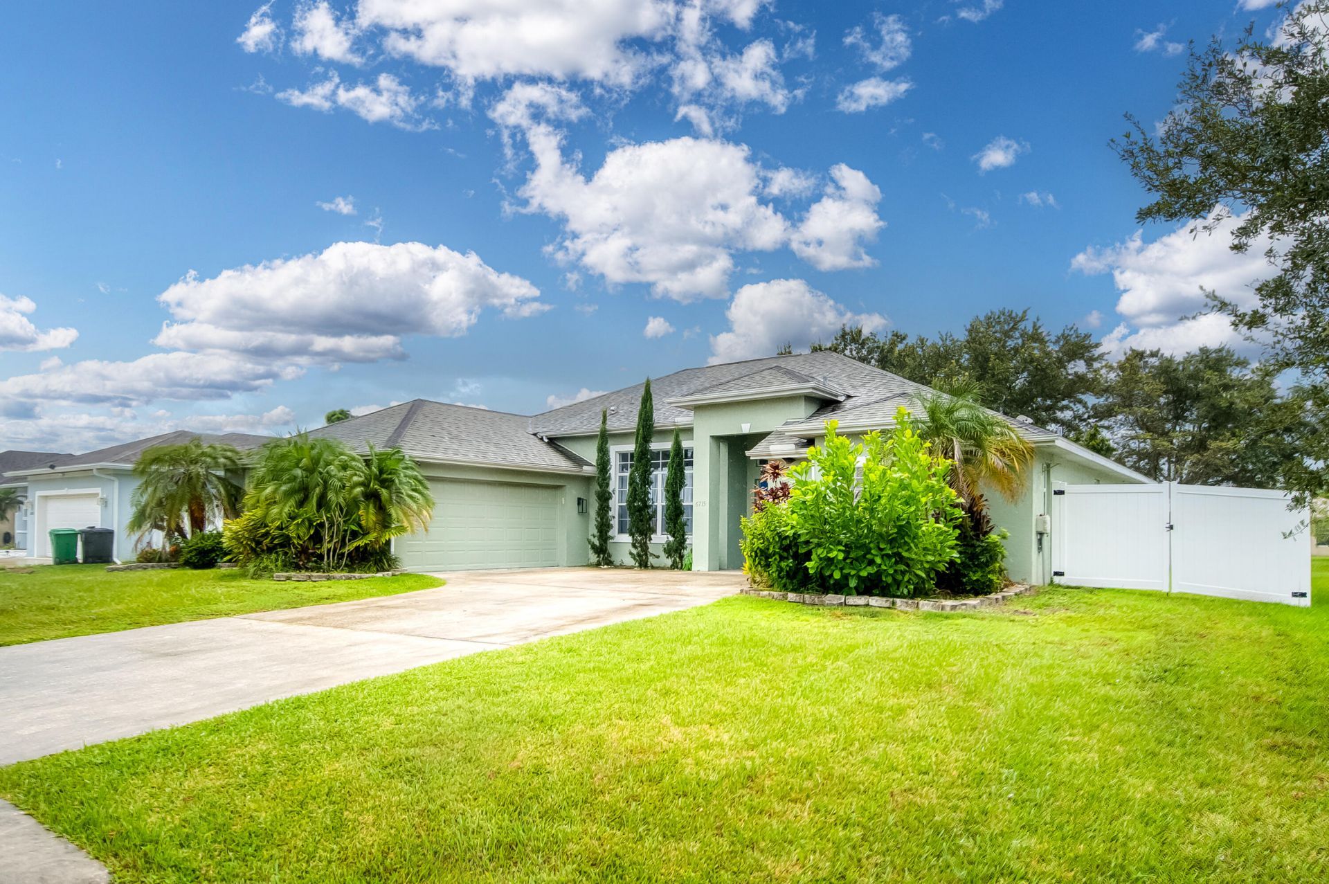 6715 NW Pinson Court, Port Saint Lucie, FL 34983 Photo