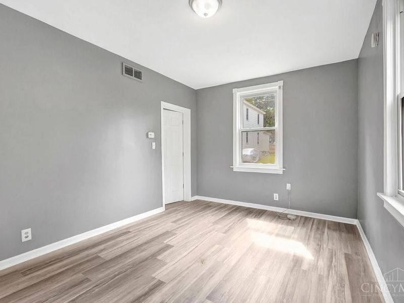 153 Meridian Street, Cincinnati, OH 45233 Photo 11