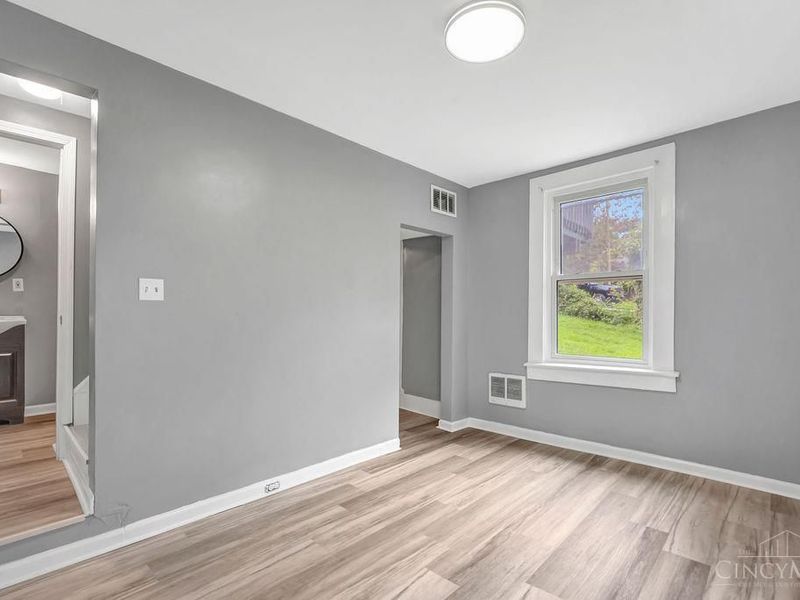 153 Meridian Street, Cincinnati, OH 45233 Photo 21