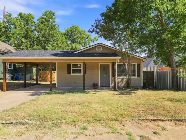 217 E Hull Street, Denison, TX 75021
