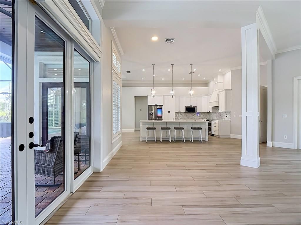 90 22nd Ave Nw, Naples, FL 34120 Photo