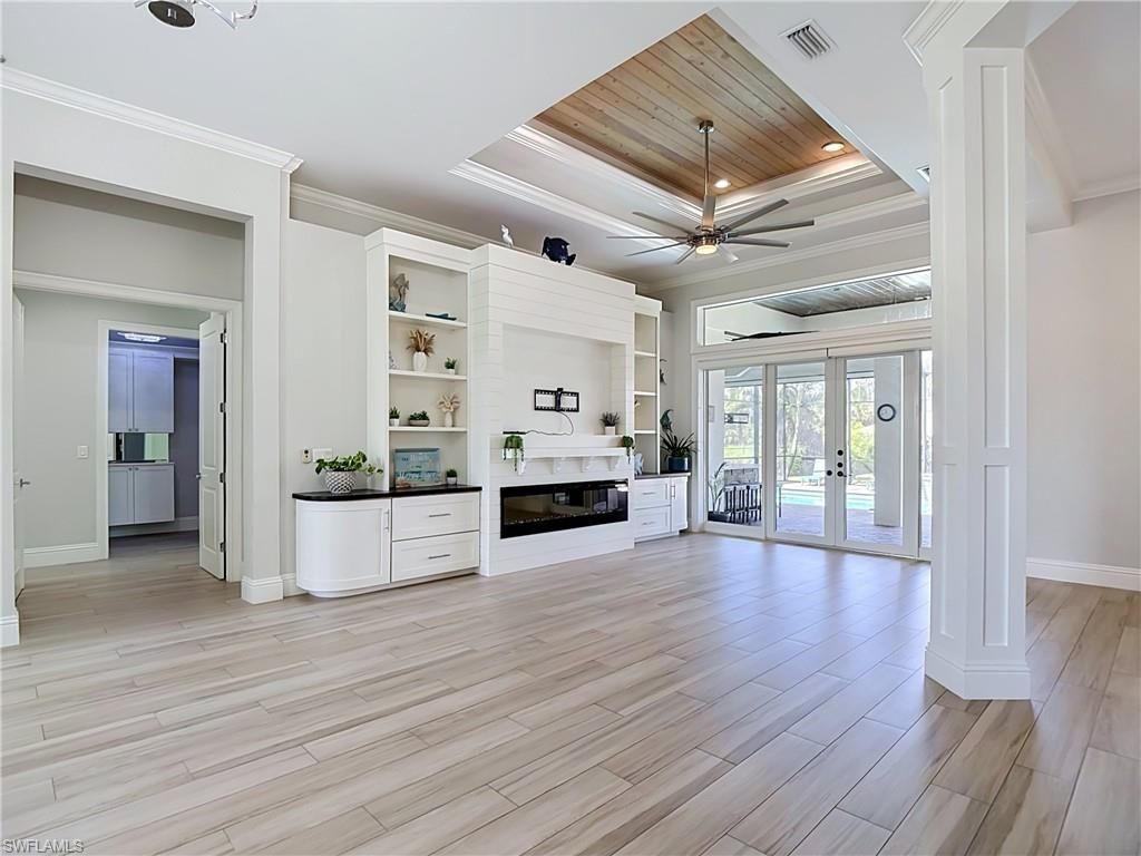 90 22nd Ave Nw, Naples, FL 34120 Photo