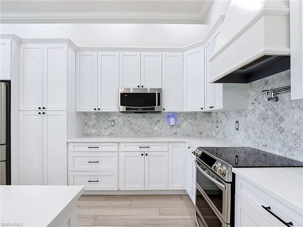 90 22nd Ave Nw, Naples, FL 34120 Photo