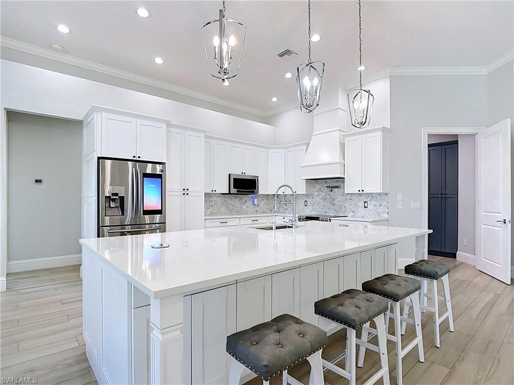 90 22nd Ave Nw, Naples, FL 34120 Photo