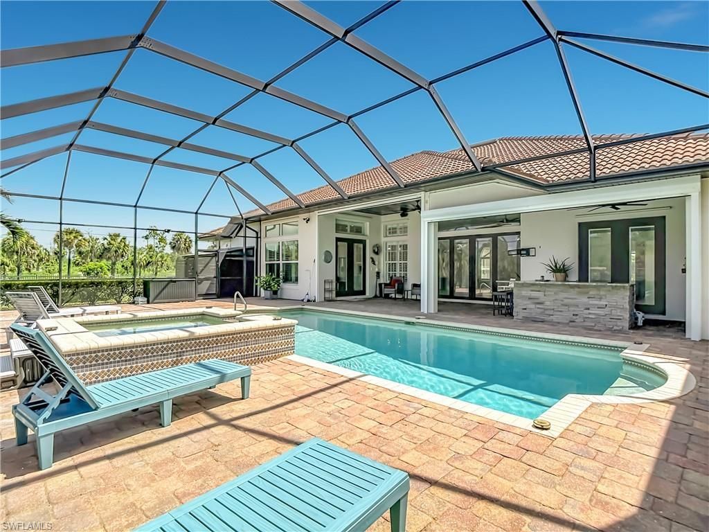 90 22nd Ave Nw, Naples, FL 34120 Photo
