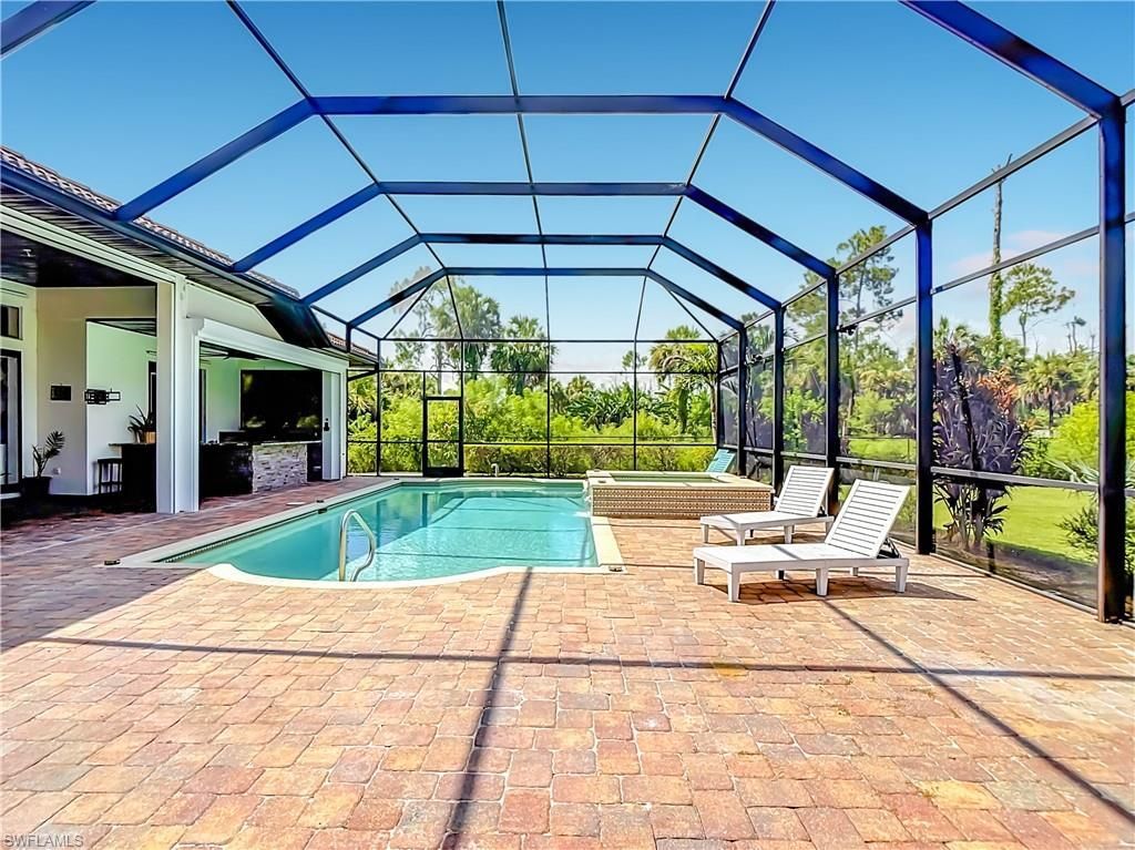 90 22nd Ave Nw, Naples, FL 34120 Photo