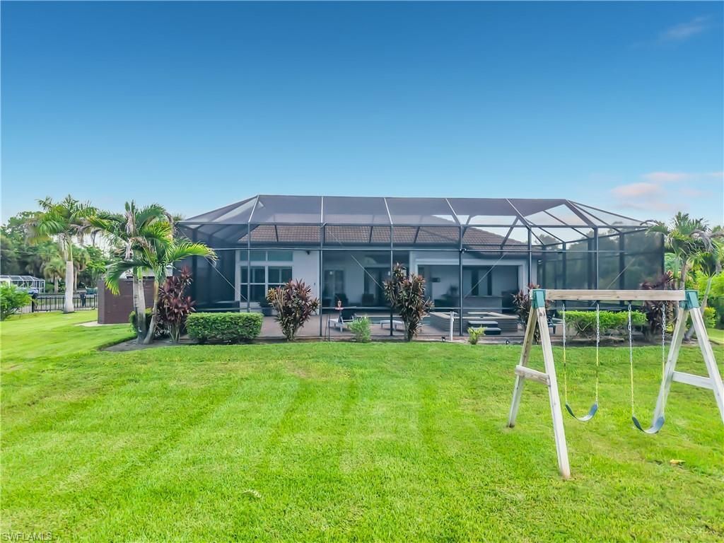 90 22nd Ave Nw, Naples, FL 34120 Photo