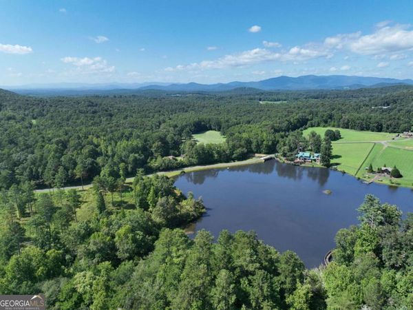 142R Autumn Fern Lane, Ellijay, GA 30536