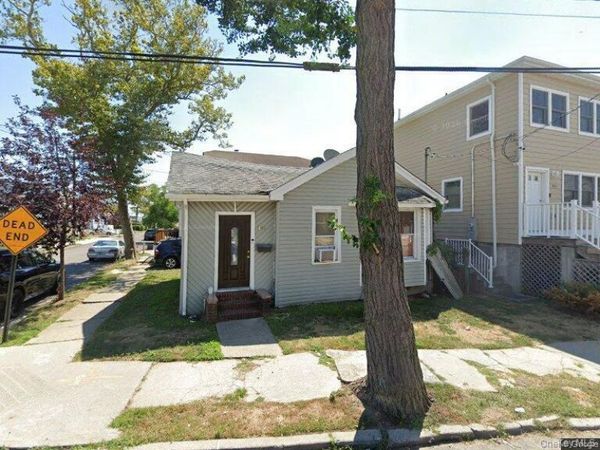301 Seagirt Avenue , Far Rockaway, NY 11691