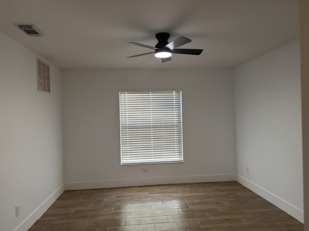 1566 SE Sutton Street, Port Saint Lucie, FL 34983 Photo
