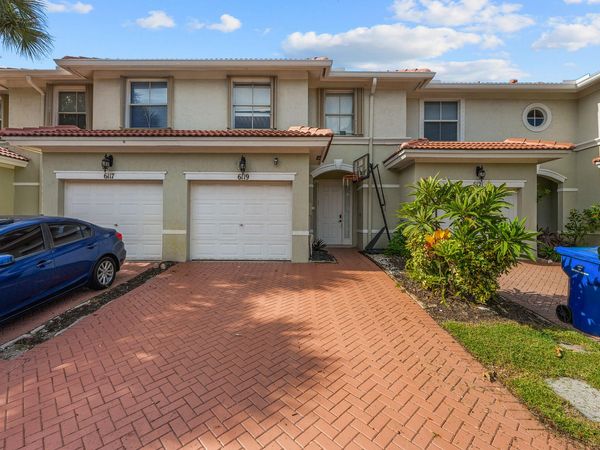 6119 Seminole Gardens Circle, Riviera Beach, FL 33418