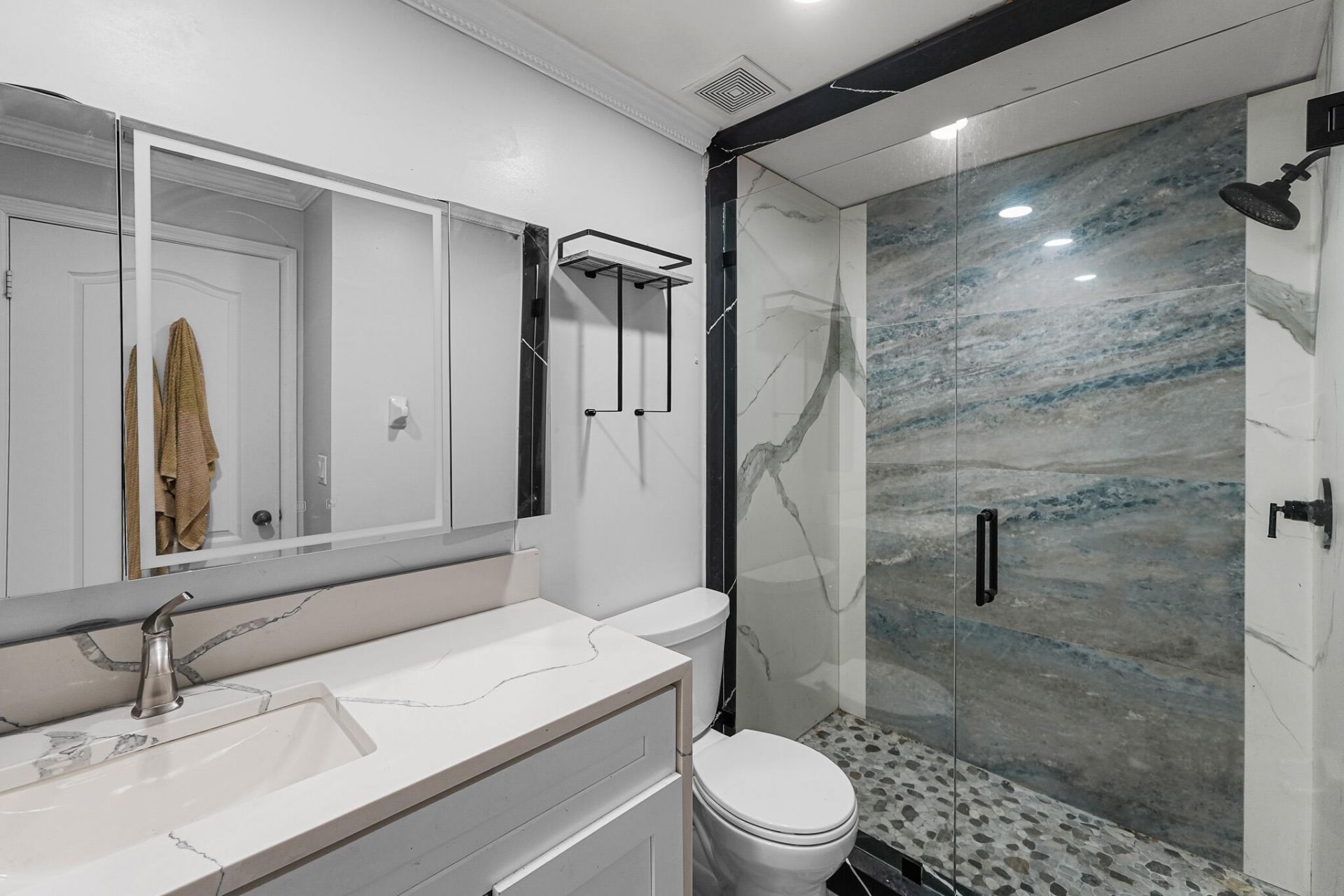6119 Seminole Gardens Circle, Riviera Beach, FL 33418 Photo