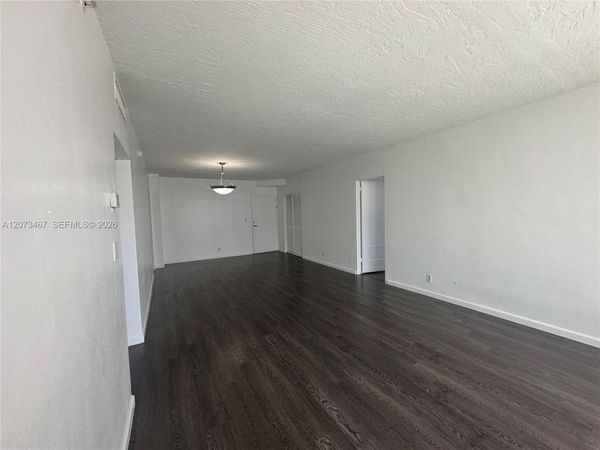 3000 S Ocean Dr, Unit 922, Hollywood, FL 33019