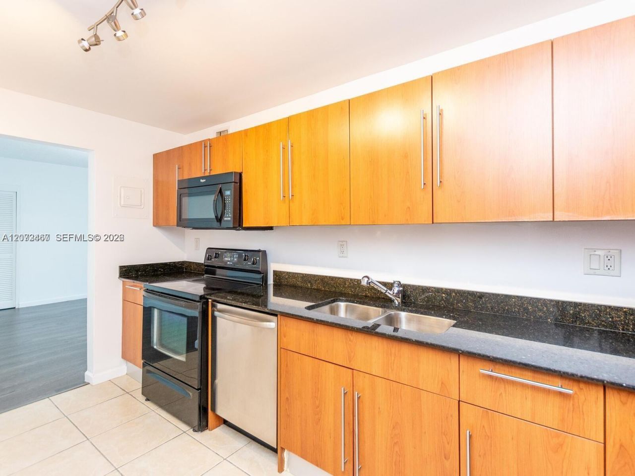 3000 S Ocean Dr, Unit 922, Hollywood, FL 33019 Photo