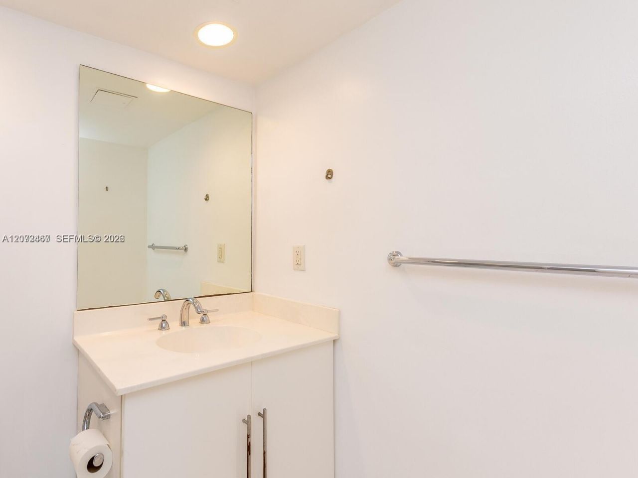 3000 S Ocean Dr, Unit 922, Hollywood, FL 33019 Photo