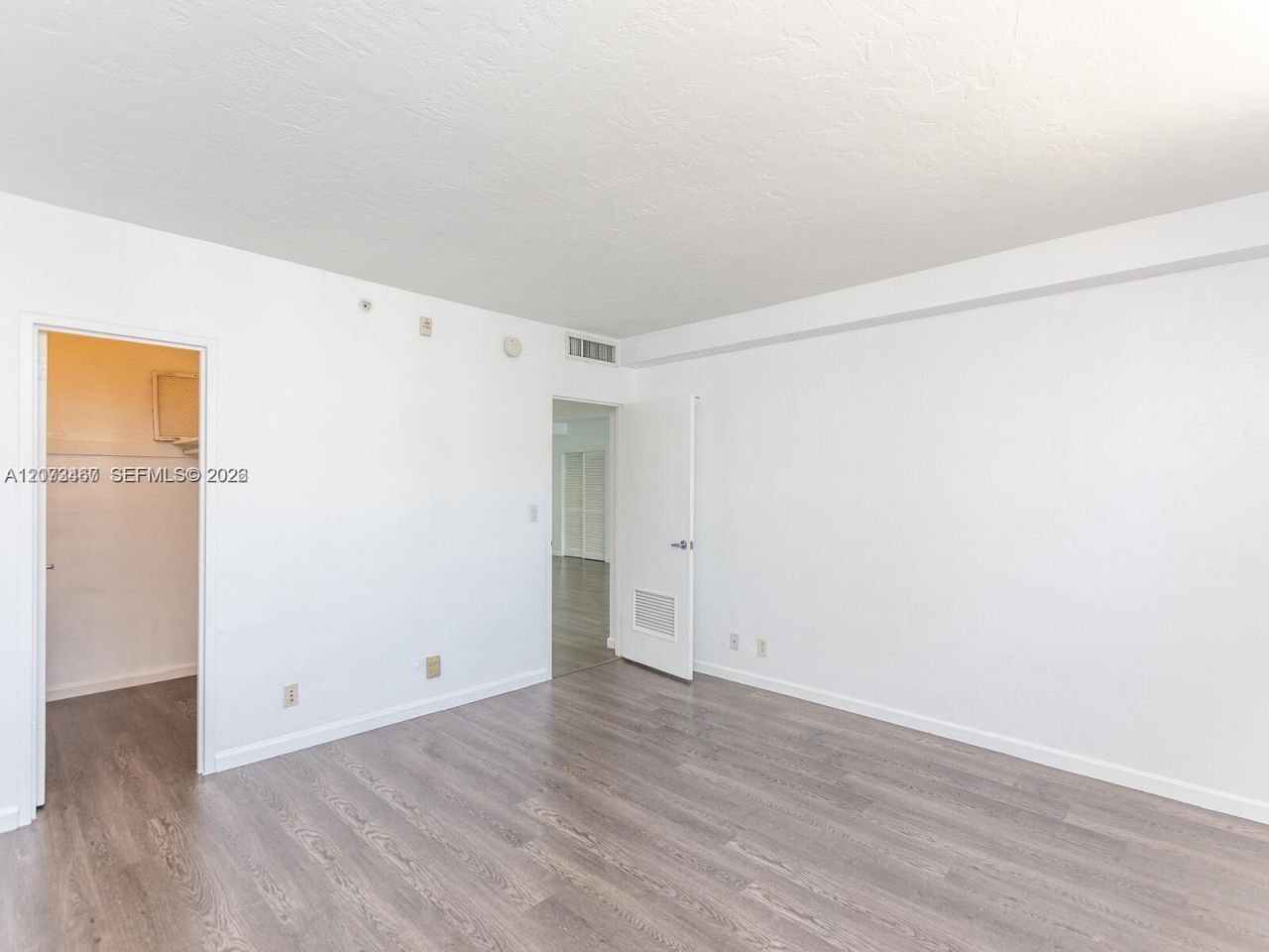 3000 S Ocean Dr, Unit 922, Hollywood, FL 33019 Photo