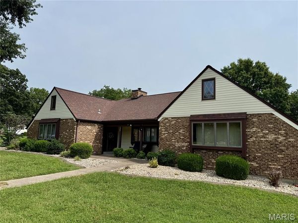 408 Country Club Drive , Red Bud, IL 62278
