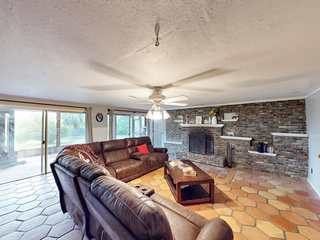 10283 Ashville Highway , Greenville, FL 32331 Photo