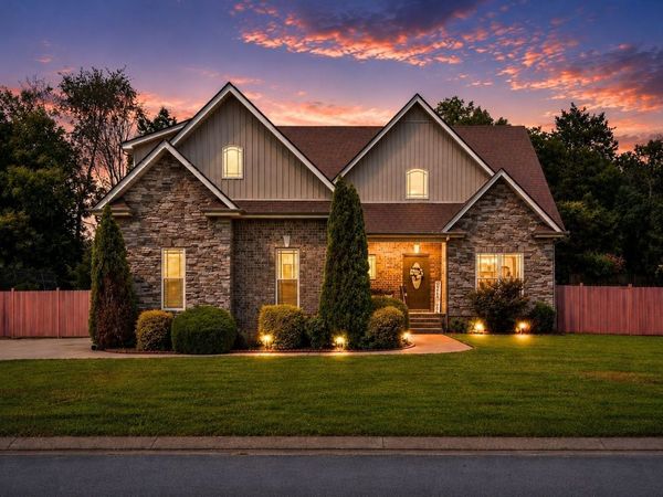 5232 Honeybee Dr, Murfreesboro, TN 37129