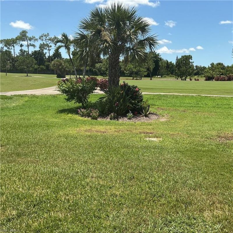 5730 Trailwinds Dr, Unit 411, Fort Myers, FL 33907 Photo