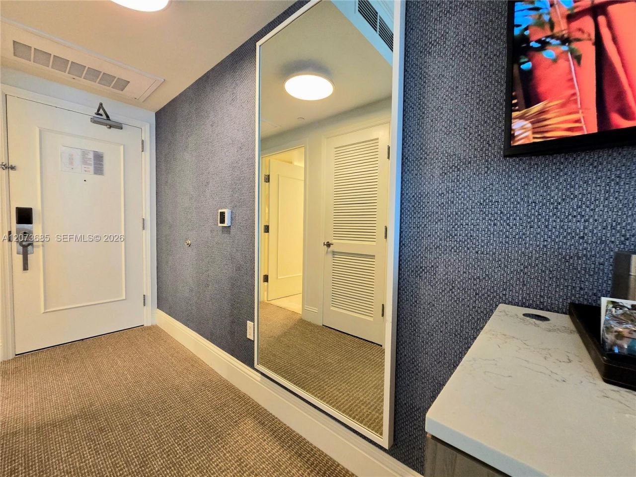 4401 Collins Ave , Unit 1401, Miami Beach, FL 33140 Photo