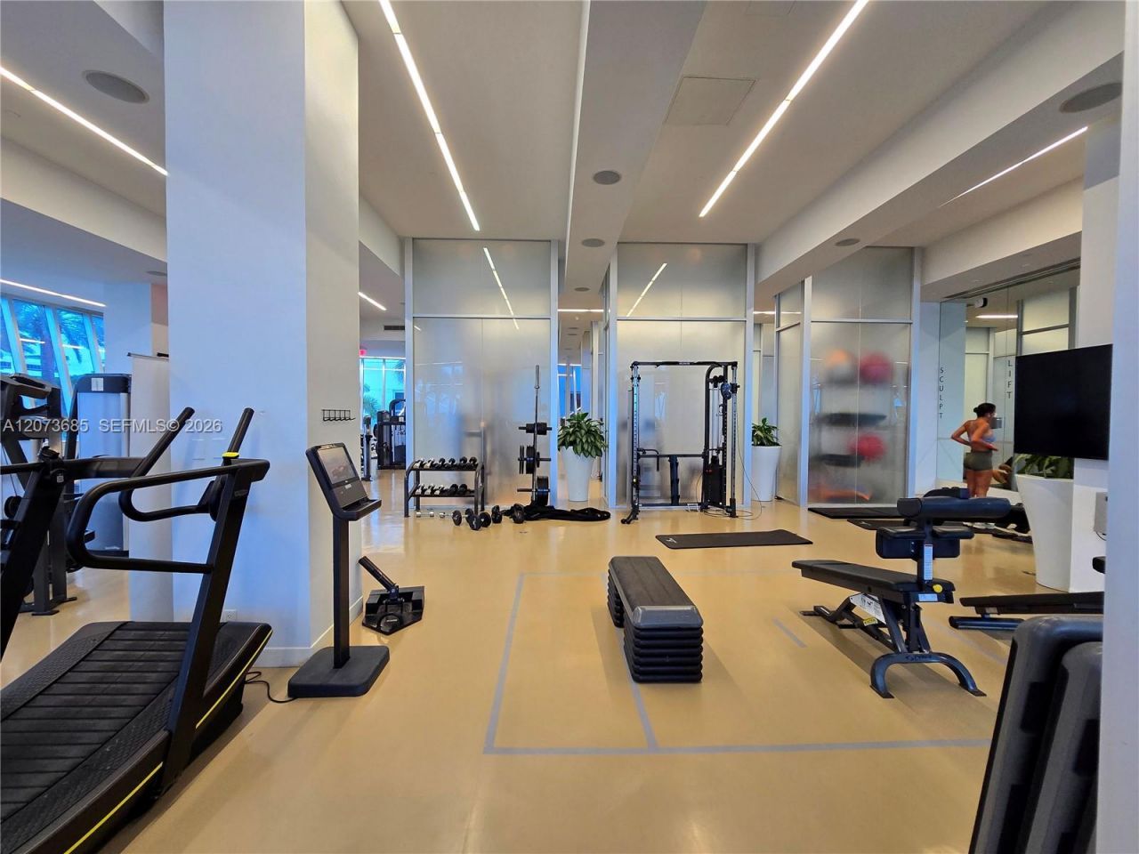4401 Collins Ave , Unit 1401, Miami Beach, FL 33140 Photo