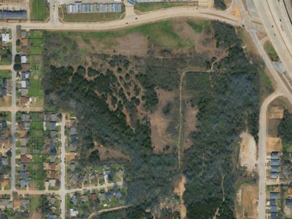 6 20th Street , Grand Prairie, TX 75050