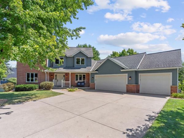 7531 Erie Avenue, Chanhassen, MN 55317