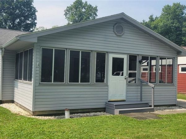 7723 Bayview Drive, Williamsfield, OH 44093