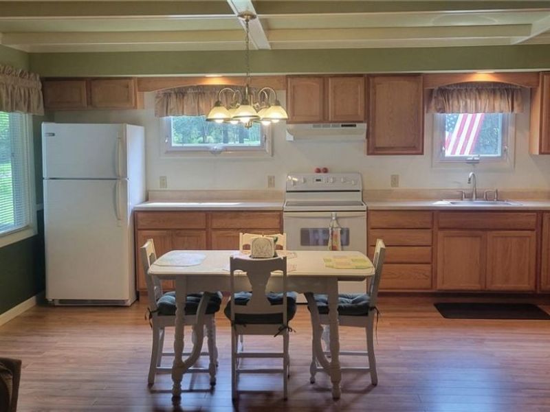 7723 Bayview Drive, Williamsfield, OH 44093 Photo 4