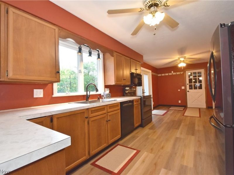 3706 Poe Road, Medina, OH 44256 Photo 9
