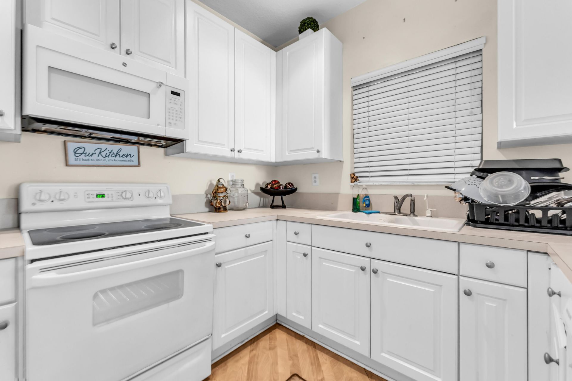 7538 NW 17th Drive, Pembroke Pines, FL 33024 Photo