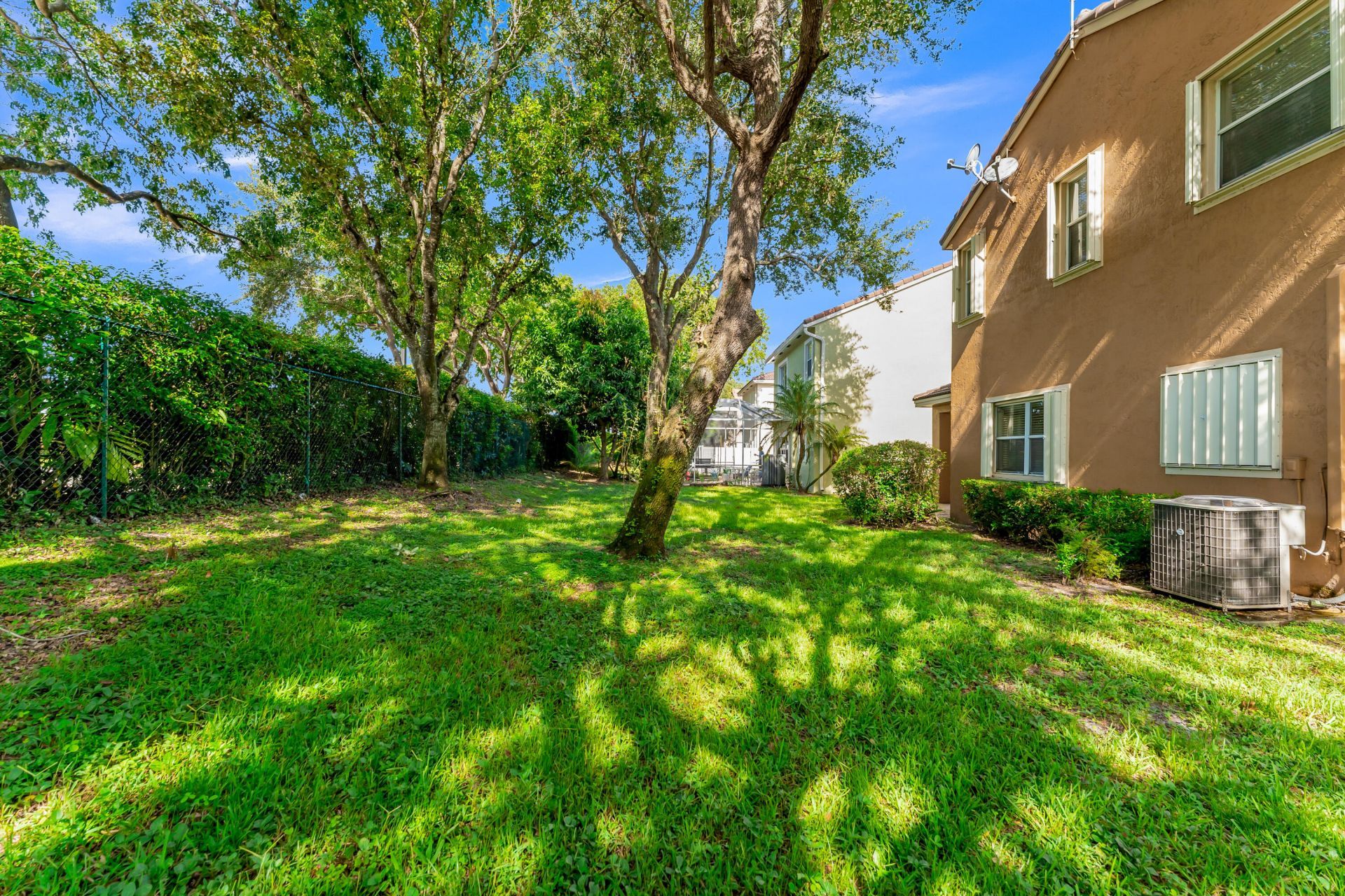 7538 NW 17th Drive, Pembroke Pines, FL 33024 Photo