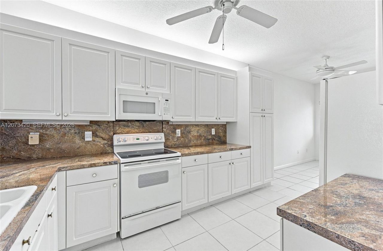 7739 Southampton Ter , Unit 308, Tamarac, FL 33321 Photo