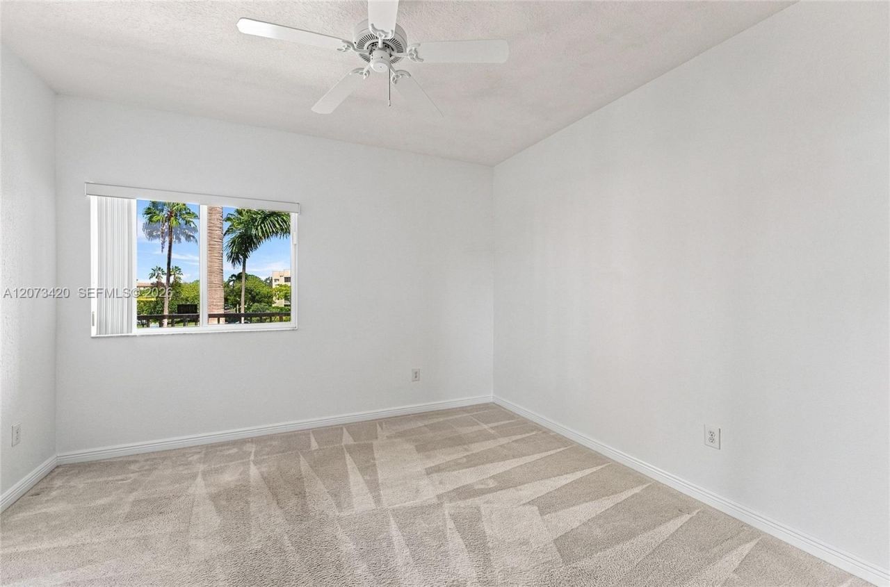 7739 Southampton Ter , Unit 308, Tamarac, FL 33321 Photo