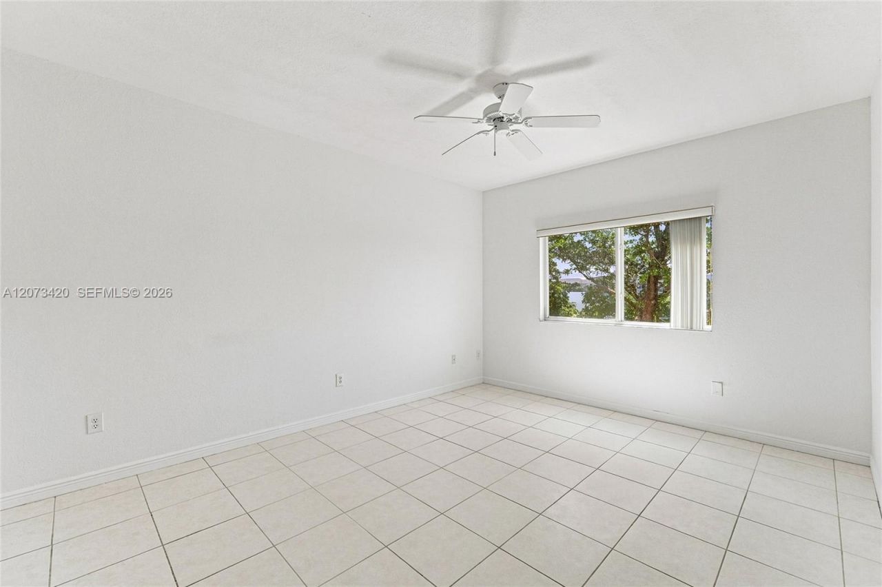 7739 Southampton Ter , Unit 308, Tamarac, FL 33321 Photo