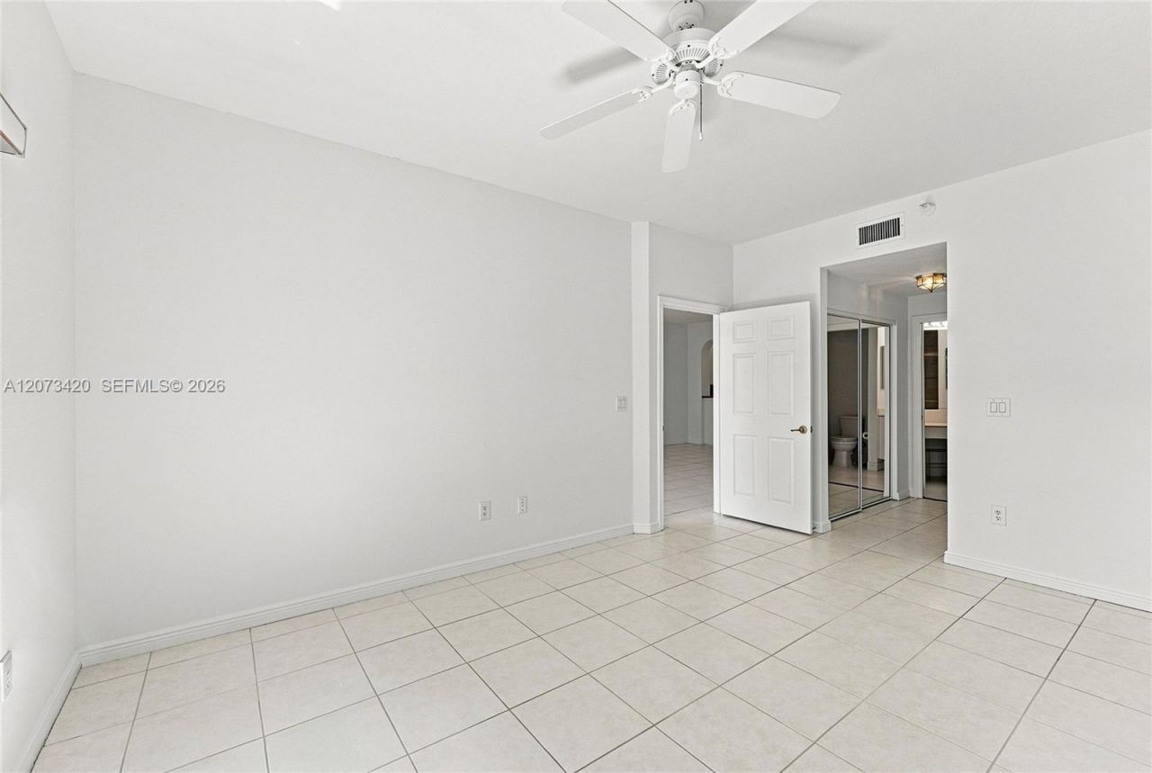 7739 Southampton Ter , Unit 308, Tamarac, FL 33321 Photo
