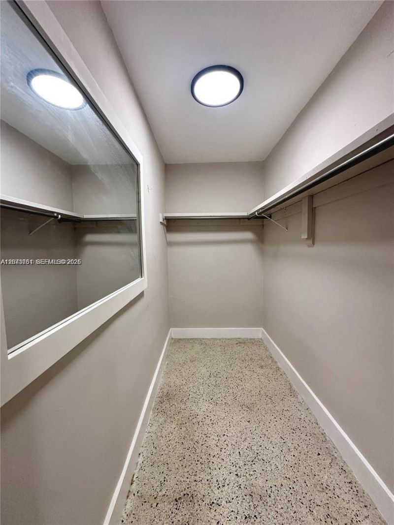 10300 NW 35th Ct, Miami, FL 33147 Photo