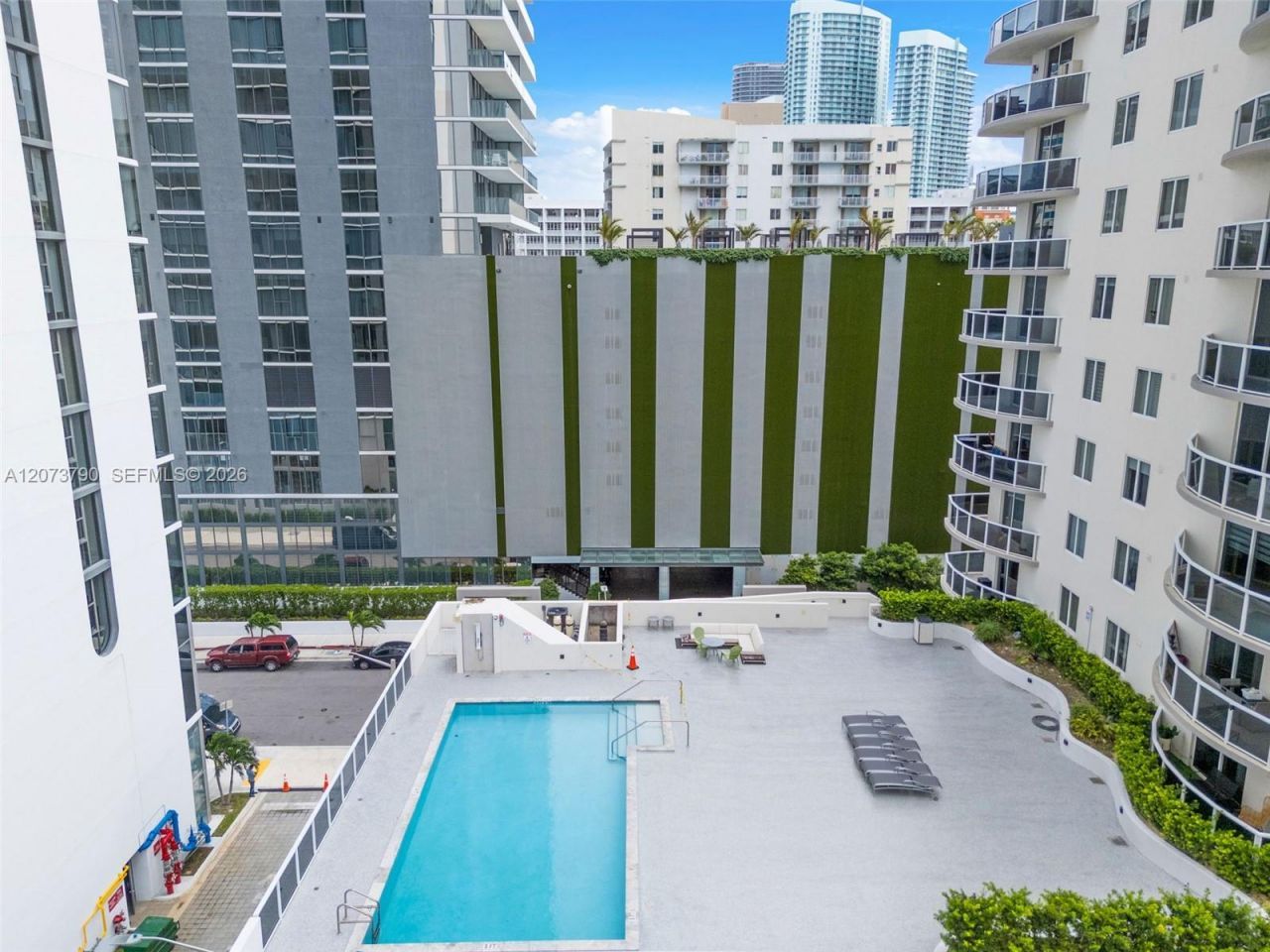 601 NE 23rd St , Unit TH4, Miami, FL 33137 Photo