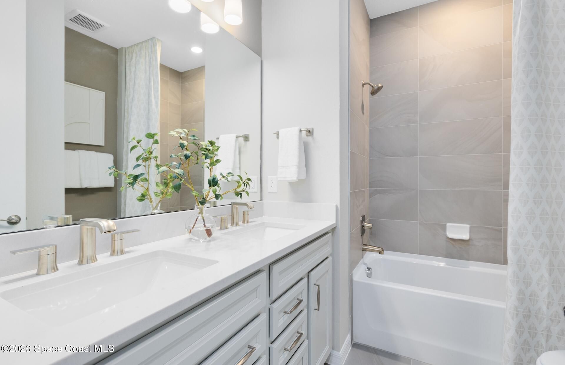 1430 Ridge Tree Drive , Ormond Beach, FL 32174 Photo