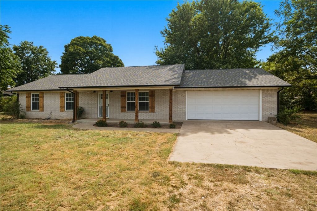 1799 W Main Street, Westville, OK 74965 Main Photo