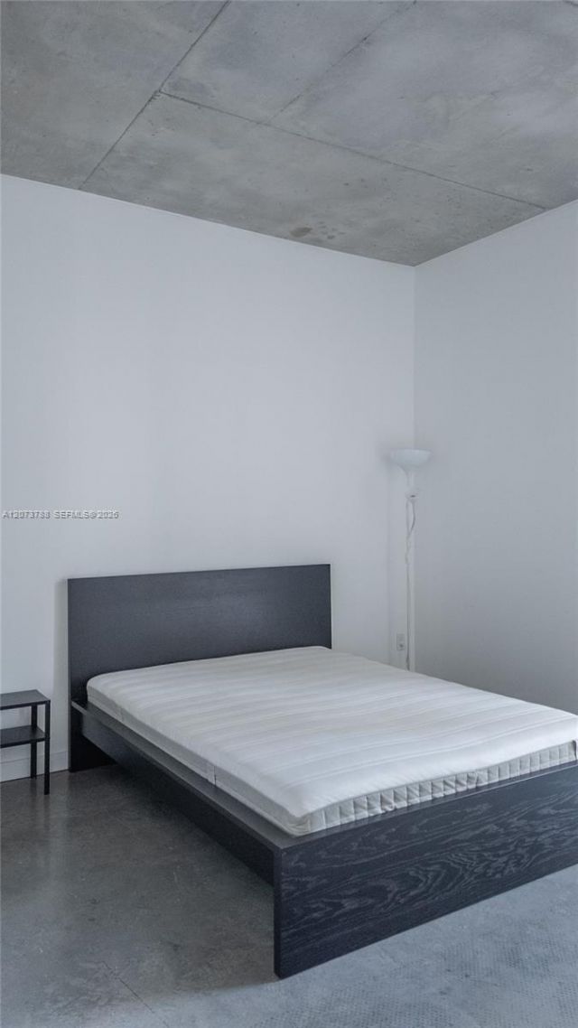 151 SE 1st St , Unit 811, Miami, FL 33131 Photo
