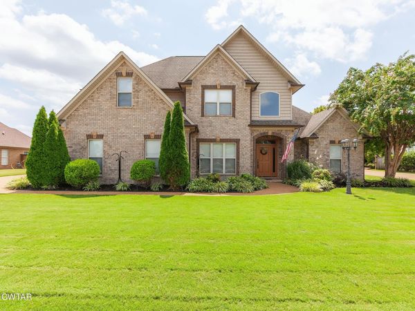 181 Flagstone Drive , Jackson, TN 38305