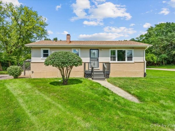 239 Vista Road , Lake Zurich, IL 60047