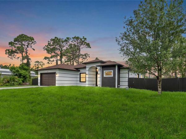 1047 MERRY STREET E, LEHIGH ACRES, FL 33974