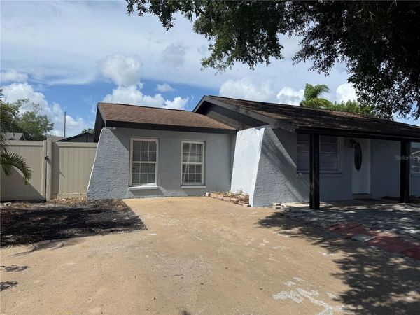 10205 BELLHURST COURT, TAMPA, FL 33615