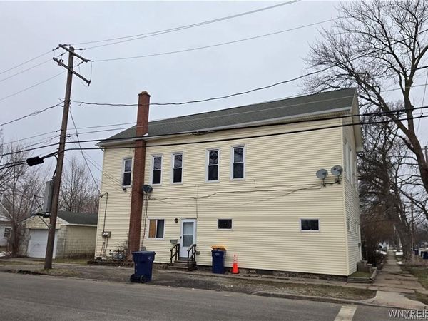 285 Clinton Street , Lockport, NY 14094
